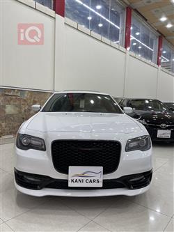 كرايسلر 300
